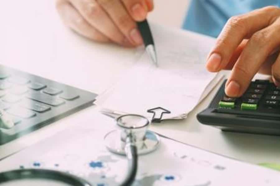 chirurgie implant fessier prix chirurgie et medecine esthetique dr sebastiano montoneri chirurgien esthetique paris