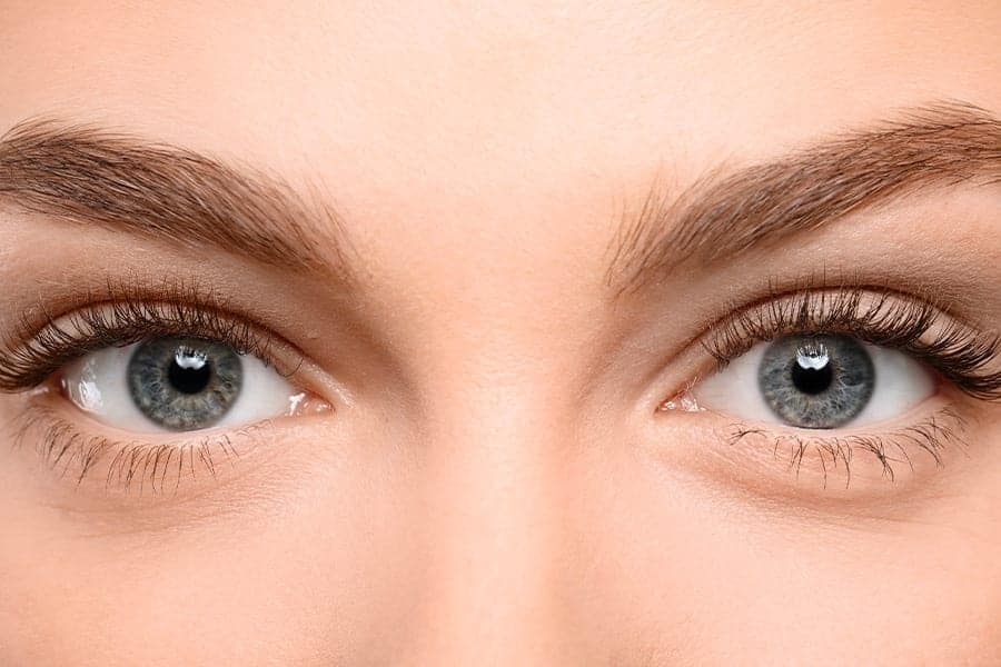 Ce qu’il faut savoir sur le lifting du haut du visage